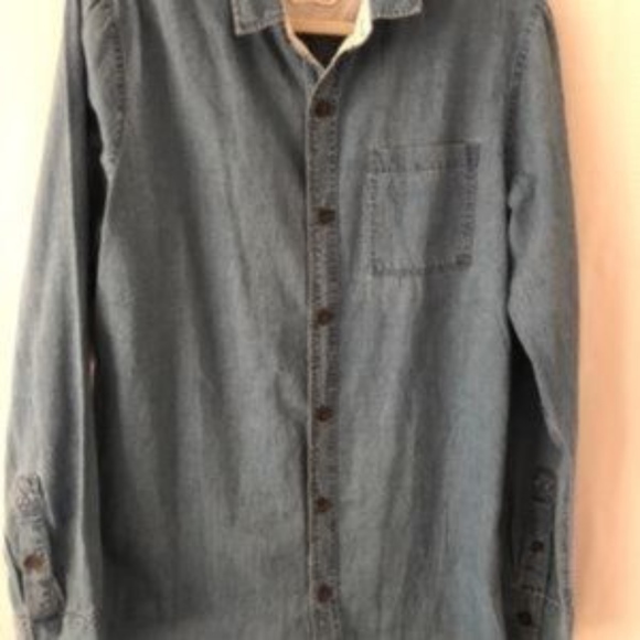 On The Byas Charmbry  Button Down  Shirt NWOT - Picture 4 of 8